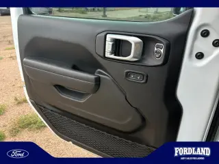 Jeep Wrangler 2024 4x4 Willys 4xe 4dr SUV