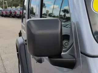 Jeep Wrangler Unlimited 2019 4x4 Sport 4dr SUV