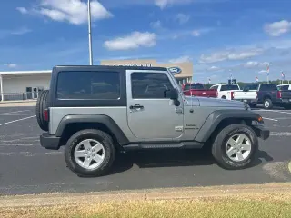 Jeep Wrangler 2017 4x4 Sport 2dr SUV