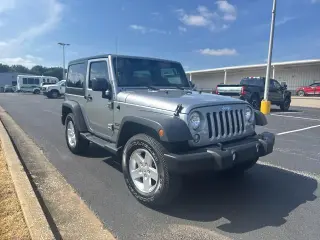 Jeep Wrangler 2017 4x4 Sport 2dr SUV