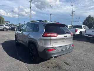 Jeep Cherokee 2017 4x4 Limited 4dr SUV