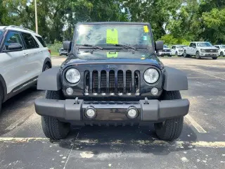 Jeep Wrangler 2017 4x4 Sport 2dr SUV