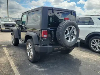 Jeep Wrangler 2017 4x4 Sport 2dr SUV
