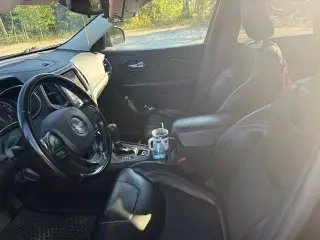 Jeep Cherokee 2020 4x4 Trailhawk 4dr SUV