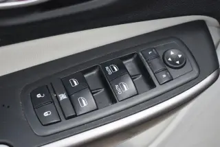 Jeep Cherokee 2019 Limited 4dr SUV