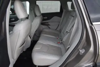 Jeep Cherokee 2019 Limited 4dr SUV