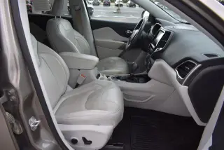 Jeep Cherokee 2019 Limited 4dr SUV