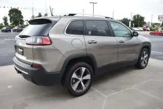 Jeep Cherokee 2019 Limited 4dr SUV