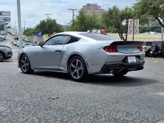 Ford Mustang 2025 EcoBoost 2dr Fastback
