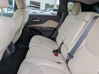 Jeep Cherokee 2015 Latitude 4dr SUV