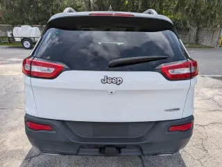 Jeep Cherokee 2015 Latitude 4dr SUV