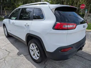 Jeep Cherokee 2015 Latitude 4dr SUV