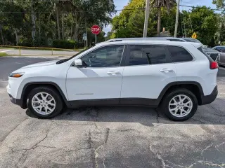 Jeep Cherokee 2015 Latitude 4dr SUV
