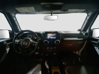 Jeep Wrangler Unlimited 2014 4x4 Rubicon 4dr SUV