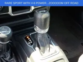Jeep Wrangler 2024 4x4 Sport 4dr SUV
