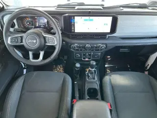Jeep Wrangler 2025 4x4 Sahara 4dr SUV
