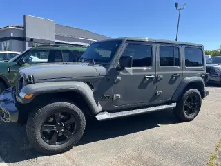 Jeep Wrangler 2023 4x4 Sahara 4dr SUV