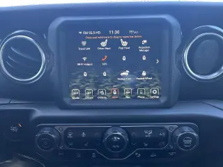 Jeep Wrangler 2023 4x4 Sahara 4dr SUV