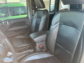 Jeep Wrangler 2023 4x4 Sahara 4dr SUV