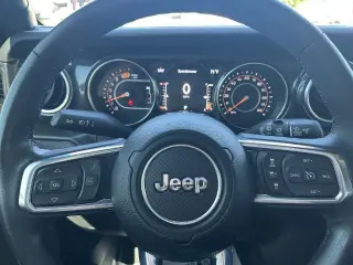 Jeep Wrangler 2023 4x4 Sahara 4dr SUV