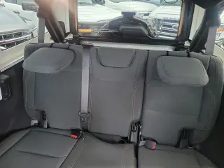 Jeep Wrangler 2024 4x4 Sport 4dr SUV