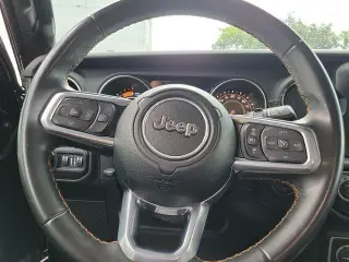 Jeep Wrangler Unlimited 2022 4x4 Sahara 4dr SUV