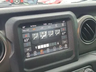 Jeep Wrangler Unlimited 2019 4x4 Sport 4dr SUV