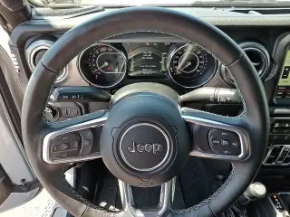 Jeep Wrangler Unlimited 2022 4x4 Sahara 4dr SUV