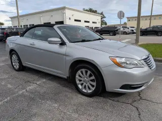 Chrysler 200 2012 Touring 2dr Convertible