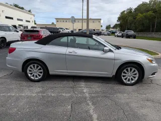 Chrysler 200 2012 Touring 2dr Convertible