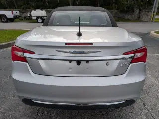 Chrysler 200 2012 Touring 2dr Convertible