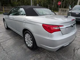 Chrysler 200 2012 Touring 2dr Convertible
