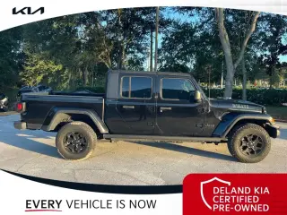 Jeep Gladiator 2023 4x4 Willys 4dr Crew Cab 5.0 ft. SB