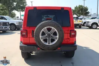 Jeep Wrangler Unlimited 2021 4x4 Sahara 4dr SUV