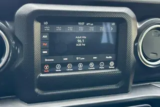 Jeep Wrangler Unlimited 2021 4x4 Sahara 4dr SUV