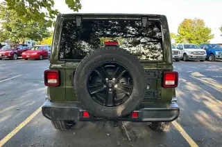 Jeep Wrangler Unlimited 2021 4x4 Sahara 4dr SUV