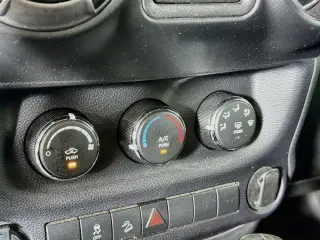 Jeep Wrangler 2017 4x4 Sport 2dr SUV