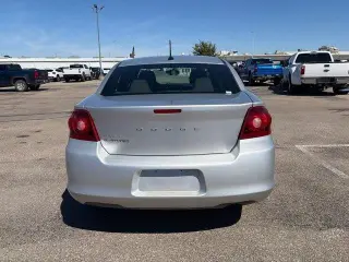 Dodge Avenger 2011 Express 4dr Sedan