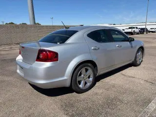 Dodge Avenger 2011 Express 4dr Sedan