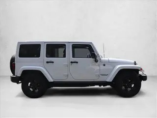 Jeep Wrangler Unlimited 2015 4x4 Altitude 4dr SUV