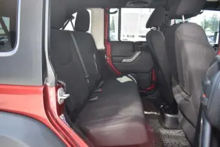 Jeep Wrangler Unlimited 2013 4x4 Sport 4dr SUV