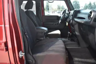 Jeep Wrangler Unlimited 2013 4x4 Sport 4dr SUV