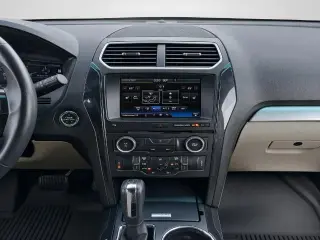 Ford Explorer 2016 XLT 4dr SUV