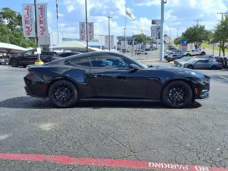 Ford Mustang 2025 EcoBoost 2dr Fastback