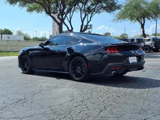 Ford Mustang 2025 EcoBoost 2dr Fastback