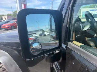 Jeep Wrangler JK Unlimited 2018 4x4 Sahara 4dr SUV