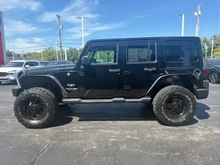 Jeep Wrangler JK Unlimited 2018 4x4 Sahara 4dr SUV