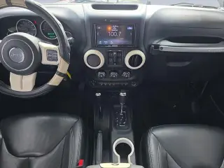Jeep Wrangler Unlimited 2017 4x4 Rubicon 4dr SUV