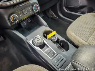 Ford Escape 2022 SE 4dr SUV