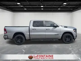 Ram 1500 2020 4x4 Big Horn 4dr Crew Cab 5.6 ft. SB Pickup